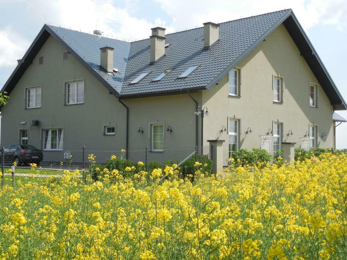 Praski Dom Sienno Buitenkant foto